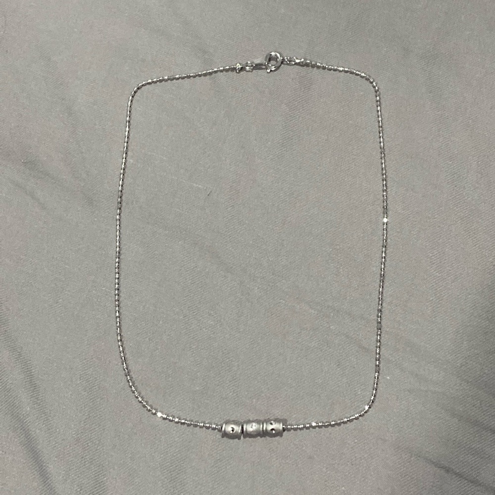 Beautiful necklace *used once*